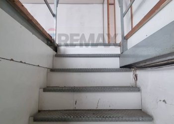 Scale - Capannone Via Ciambellana
 
28, Vinci - foto 28