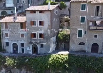 Edificio all\'aperto - Casa semi indipendente corso Giuseppe Garibaldi
 
snc, Vignanello - foto 39