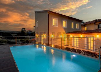 Piscina - Hotel Prato - foto 2