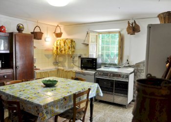 Cucina abitabile - Casa semi indipendente Localita' Valdibura, 2 51020 Sambuca Pistoiese PT
 
10, Sambuca Pistoiese - foto 6