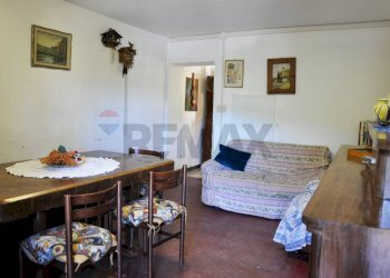 Soggiorno - Casa semi indipendente Localita' Valdibura, 2 51020 Sambuca Pistoiese PT
 
10, Sambuca Pistoiese - foto 9