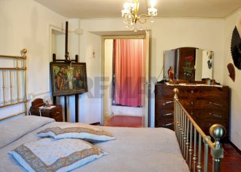 Camera matrimoniale - Casa semi indipendente Localita' Valdibura, 2 51020 Sambuca Pistoiese PT
 
10, Sambuca Pistoiese - foto 15