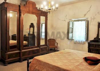 Camera matrimoniale - Casa semi indipendente Localita' Valdibura, 2 51020 Sambuca Pistoiese PT
 
10, Sambuca Pistoiese - foto 25