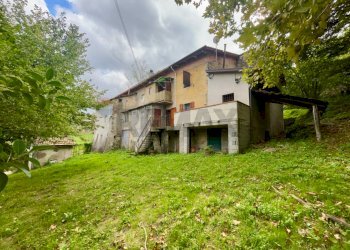 FACCIATA ESTERNA POSTERIORE - Casa semi indipendente Localita' Valdibura, 2 51020 Sambuca Pistoiese PT, Sambuca Pistoiese - foto 3