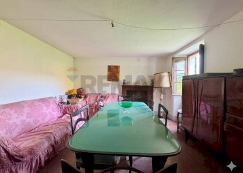 Sala da pranzo - Casa semi indipendente Localita' Valdibura, 2 51020 Sambuca Pistoiese PT, Sambuca Pistoiese - foto 5