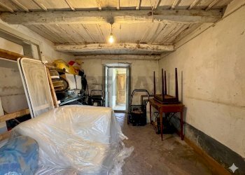 Dispensa di stoccaggio - Casa semi indipendente Localita' Valdibura, 2 51020 Sambuca Pistoiese PT, Sambuca Pistoiese - foto 12