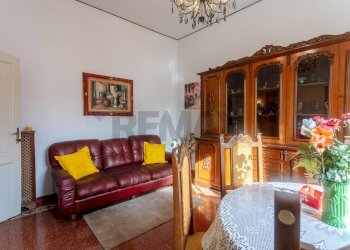 SOGGIORNO - Quadrilocale VIA FRA BARTOLOMEO
 
147, Prato - foto 19