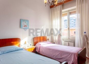 Camera / camera da letto - Quadrilocale VIA FRA BARTOLOMEO
 
147, Prato - foto 24