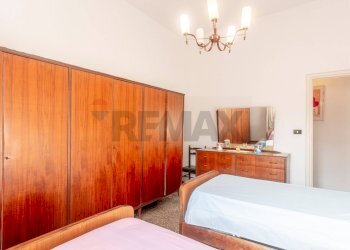 Camera / camera da letto - Quadrilocale VIA FRA BARTOLOMEO
 
147, Prato - foto 25