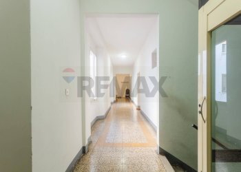 CORRIDOIO CONDOMINIO - Quadrilocale VIA FRA BARTOLOMEO
 
147, Prato - foto 38