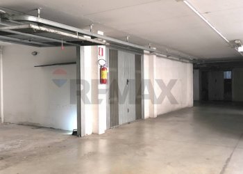 Box - Box Via Strozzi
 
134, Prato - foto 11