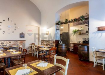 Sala da pranzo - Attività Commerciale Pistoia - foto 2