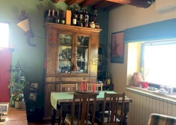 Sala da pranzo - Casa indipendente VIA MONTALBINO
 
10, Montespertoli - foto 15
