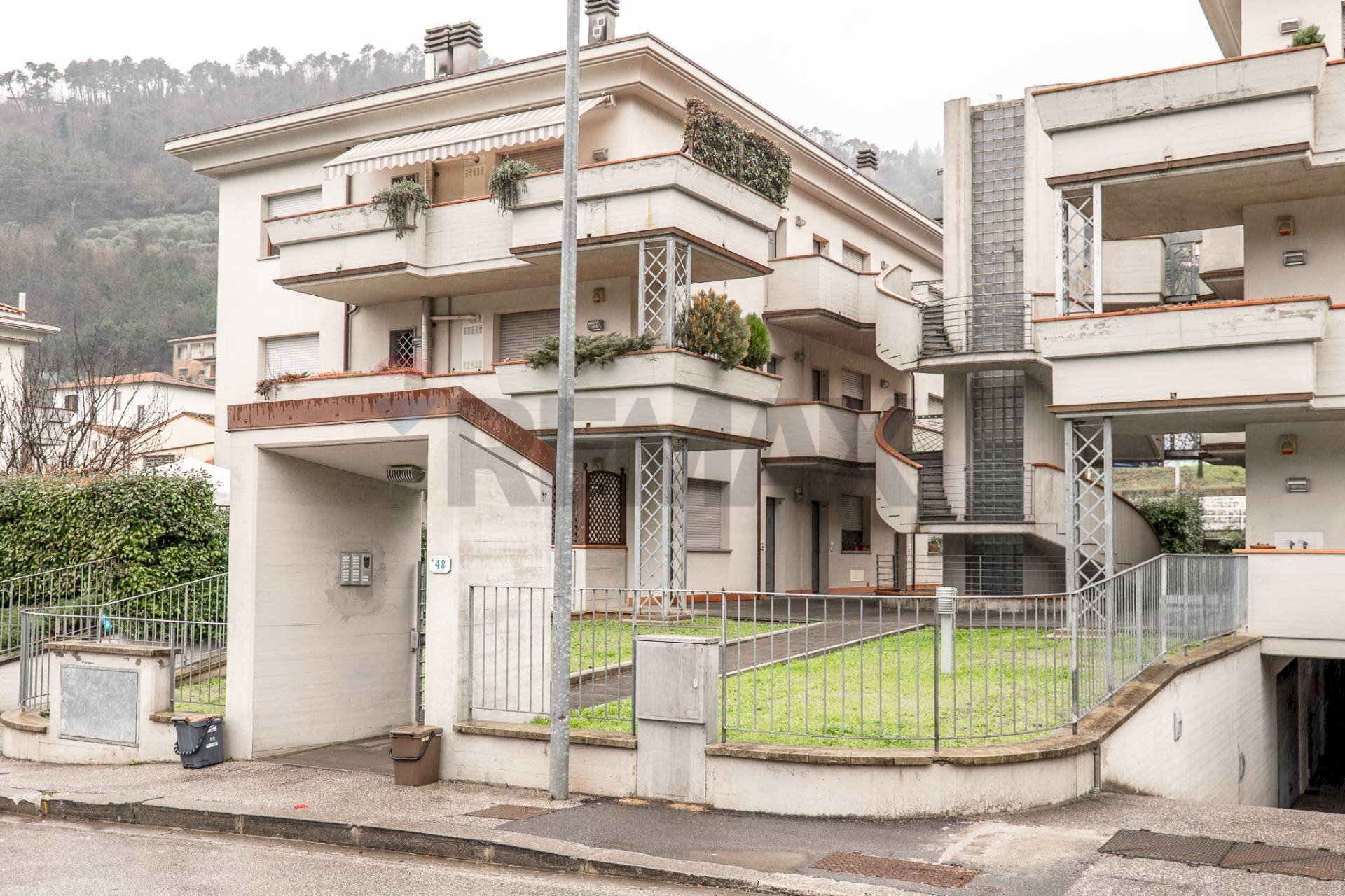 Edificio all\'aperto - Bilocale VIA AGNOLO FIRENZUOLA
48, Cantagallo - foto 2