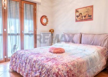 Camera / camera da letto - Bilocale VIA AGNOLO FIRENZUOLA
 
48, Cantagallo - foto 18