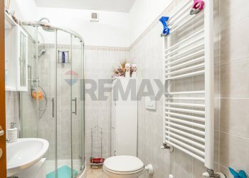 Bagno - Bilocale VIA AGNOLO FIRENZUOLA
 
48, Cantagallo - foto 22
