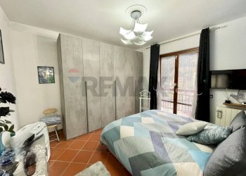 Camera matrimoniale - Appartamento via armando cecchini
 
33, Dicomano - foto 15