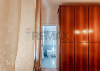 Bagno in camera finestrato - Quadrilocale Via Petrarca
 
20, Sesto Fiorentino - foto 21