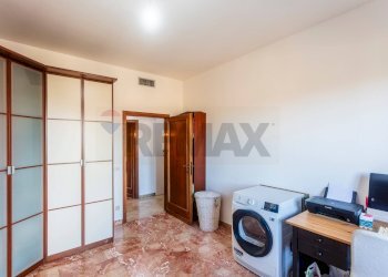 Seconda camera matrimoniale - Quadrilocale Via Petrarca
 
20, Sesto Fiorentino - foto 26