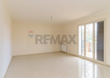 Stanza vuota - Villa a Schiera via torretta
 
231, Acireale - foto 15