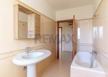 Bagno - Villa a Schiera via torretta
 
231, Acireale - foto 32