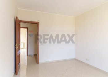 Stanza vuota - Villa a Schiera via torretta
 
231, Acireale - foto 37