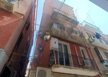 Edificio all\'aperto - Quadrilocale via bagnoli croci
 
1, Taormina - foto 4