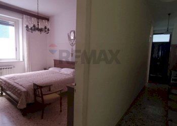 Hall / corridoio - Quadrilocale via bagnoli croci
 
1, Taormina - foto 26