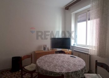 Sala da pranzo - Quadrilocale via bagnoli croci
 
1, Taormina - foto 38