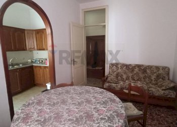 Sala da pranzo - Quadrilocale via bagnoli croci
 
1, Taormina - foto 39