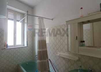 Bagno - Quadrilocale via bagnoli croci
 
1, Taormina - foto 42