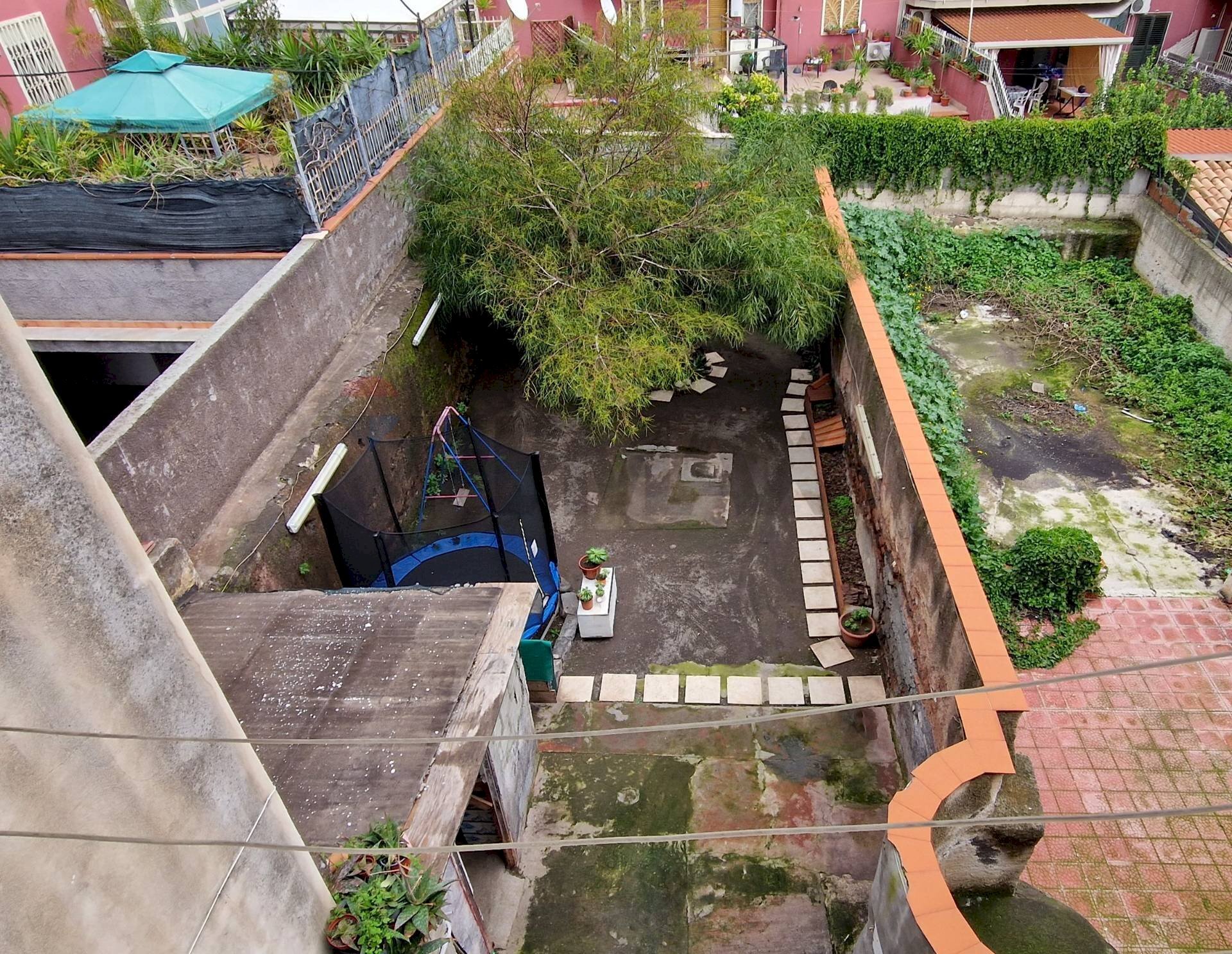 Giardino - Casa indipendente Via Palermo
 
604, Catania - foto 3