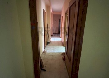 Hall / corridoio - Appartamento Via Federico De Roberto
 
32, Caltanissetta - foto 5