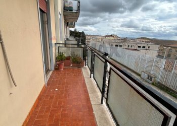 Balcone - Appartamento Via Federico De Roberto
 
32, Caltanissetta - foto 11