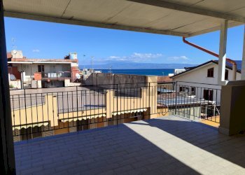 Terrazza - Quadrilocale Via Giovanni Verga
 
7, Furci Siculo - foto 1