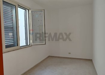 Stanza vuota - Quadrilocale Via Giovanni Verga
 
7, Furci Siculo - foto 14