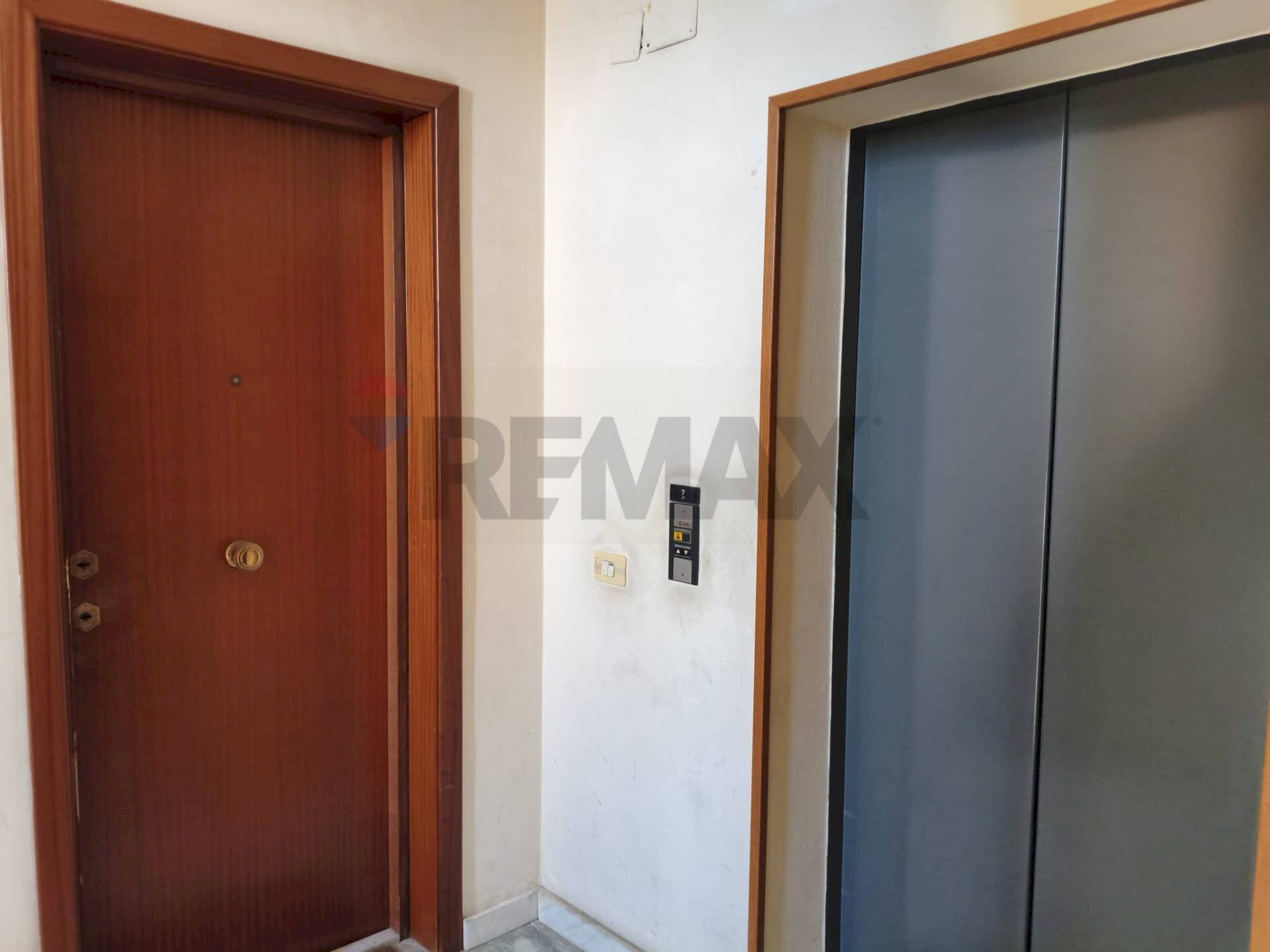 Hall / corridoio - Quadrilocale Viale Bummacaro
 
14, Catania - foto 2