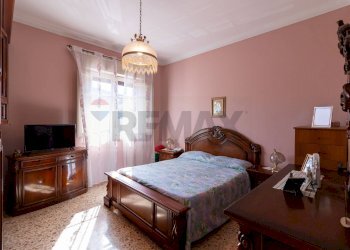 Camera / camera da letto - Quadrilocale Via Etnea
 
72, Gravina di Catania - foto 10