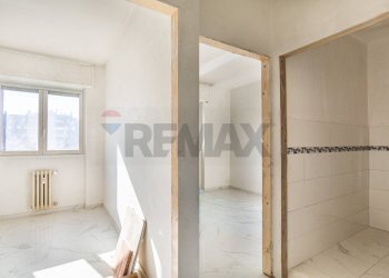 Stanza vuota - Two-room apartment Via Federico Engels
 
8, Milano - photo 9