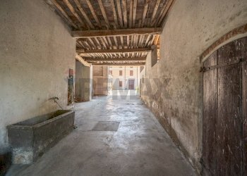 Parcheggio - Casa semi indipendente Commessaggio - foto 4