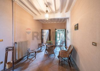 Sala da pranzo - Casa semi indipendente Commessaggio - foto 45