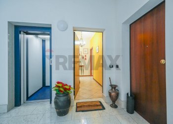 Hall / corridoio - Bilocale VIA GARIBALDI
26, Viadana - foto 2