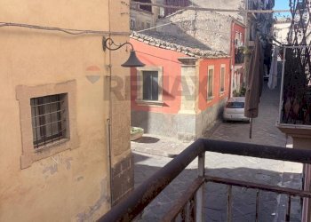 Balcone - Independent house VIA UMBERTO PRIMO
 
27, Francofonte - photo 9