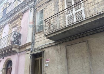 Edificio all\'aperto - Independent house VIA UMBERTO PRIMO
 
27, Francofonte - photo 22