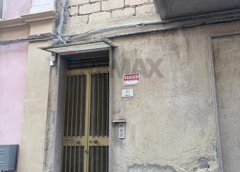 Edificio all\'aperto - Independent house VIA UMBERTO PRIMO
 
27, Francofonte - photo 24