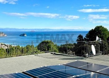 Vista dell\'acqua - Casa indipendente Località Torbora
 
105, Noli - foto 62