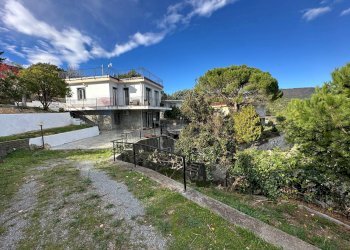 Casa all\'aperto - Casa indipendente Località Torbora
 
105, Noli - foto 64