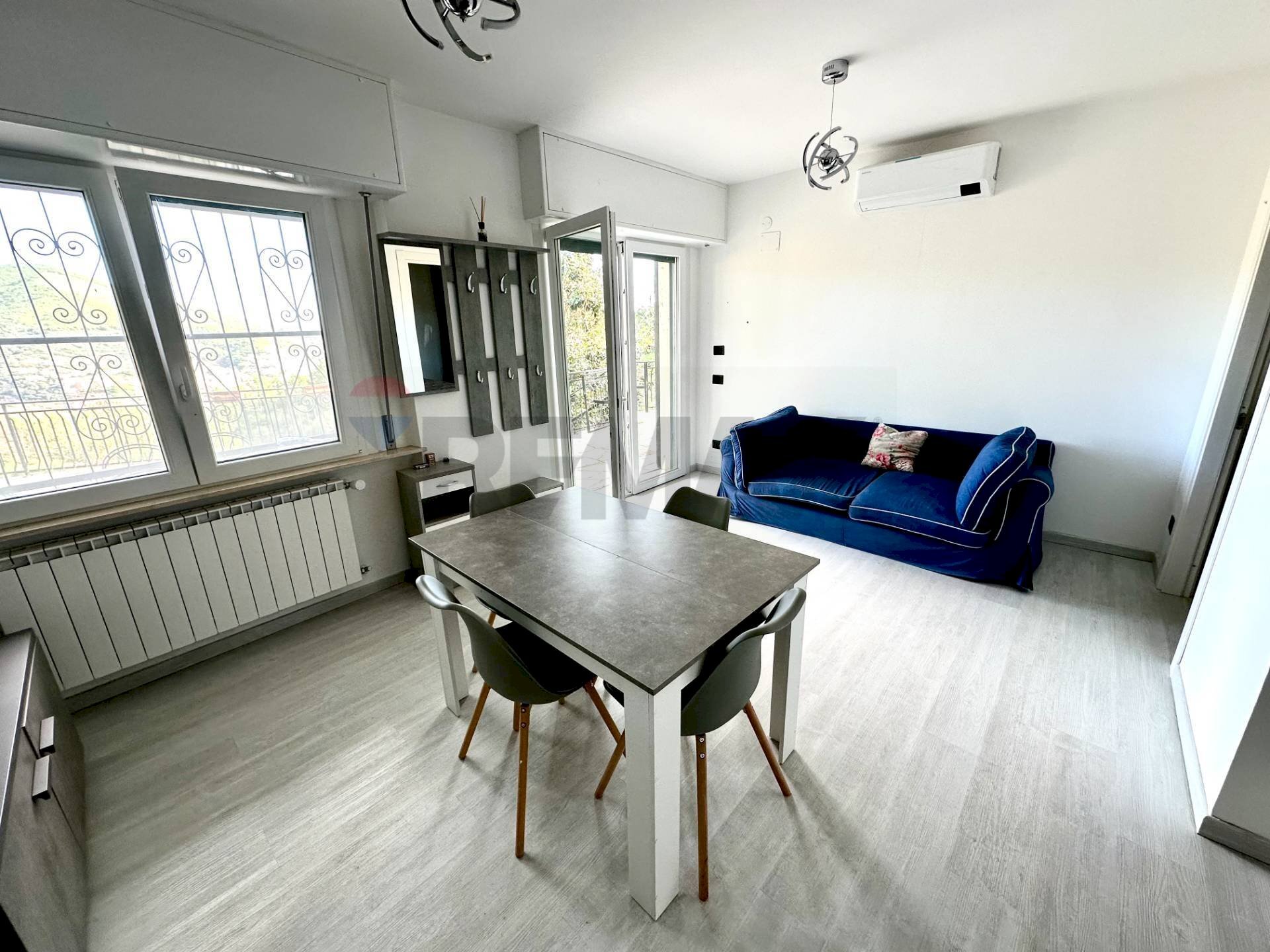 Sala da pranzo - Two-room apartment Località Torbora
 
105, Noli - photo 3