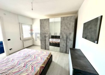 Camera / camera da letto - Bilocale Località Torbora
 
105, Noli - foto 14