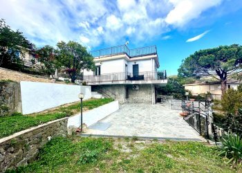 Casa all\'aperto - Bilocale Località Torbora
 
105, Noli - foto 20